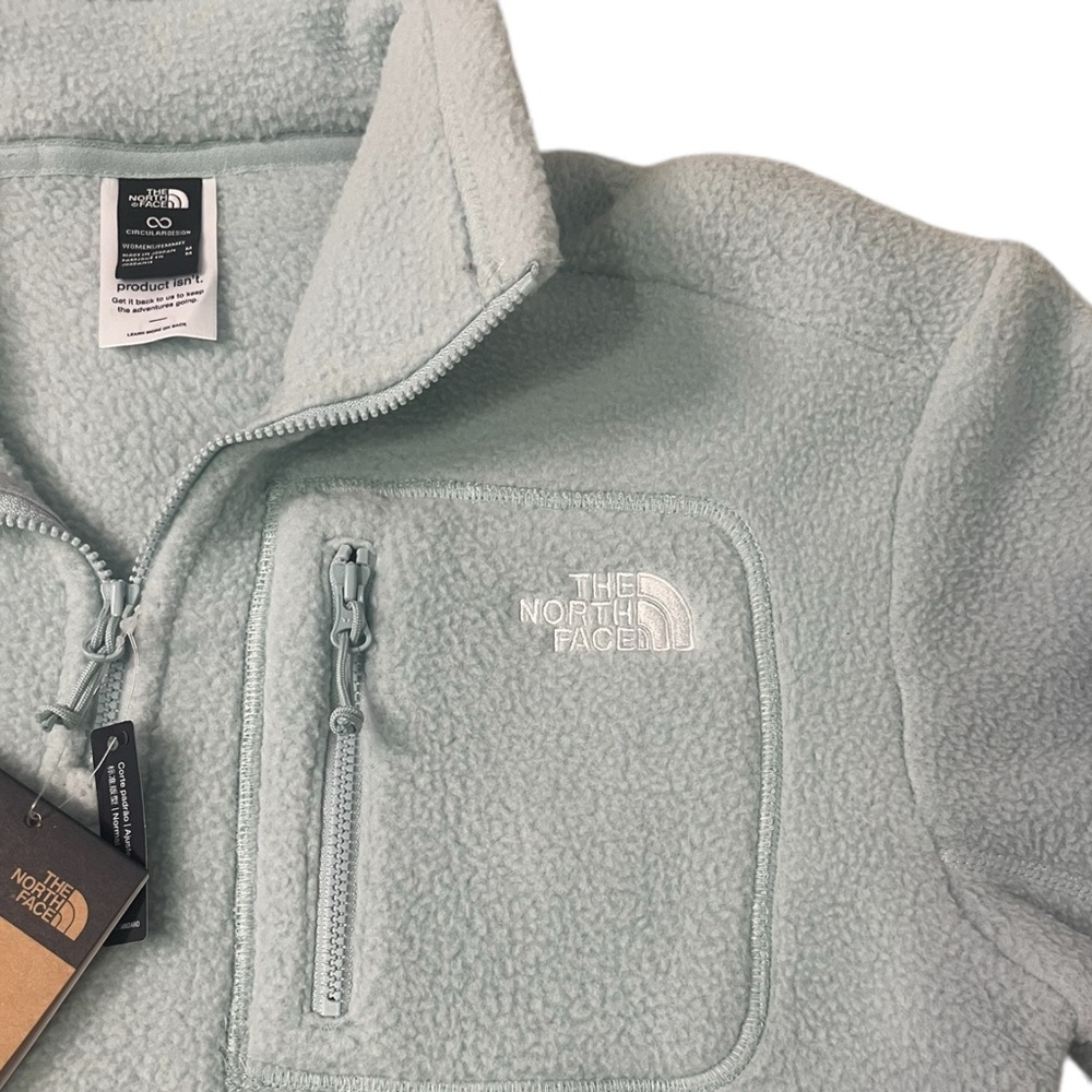 NWT THE NORTH FACE W YUMIORI 1/4 ZIP
MUTED PINE Zip Up. Medium - Picture 5 of 6
